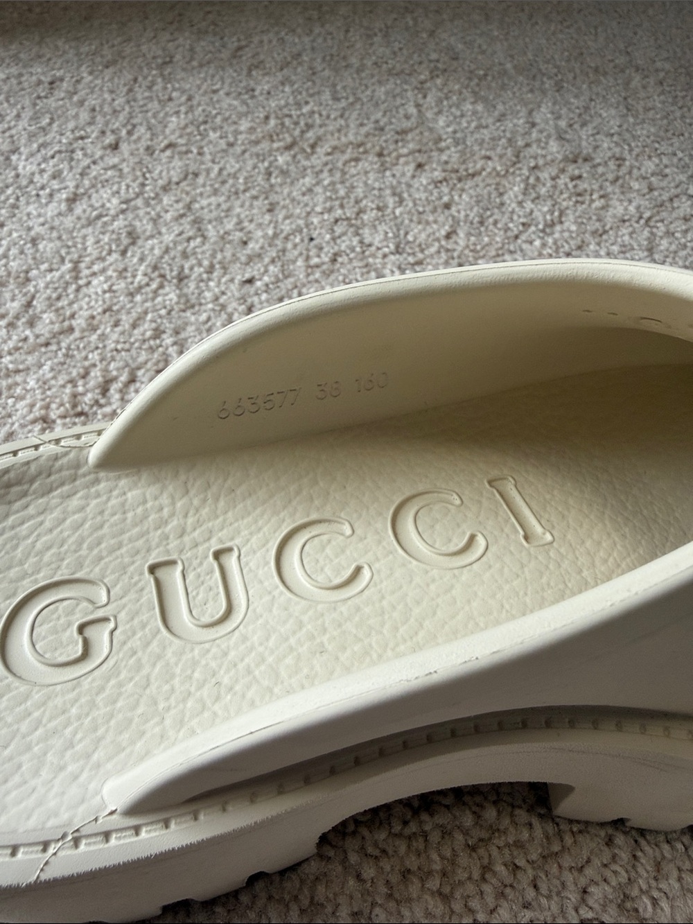 Gucci Cream Perforated GG Slide Clogs - Picture 6 of 8